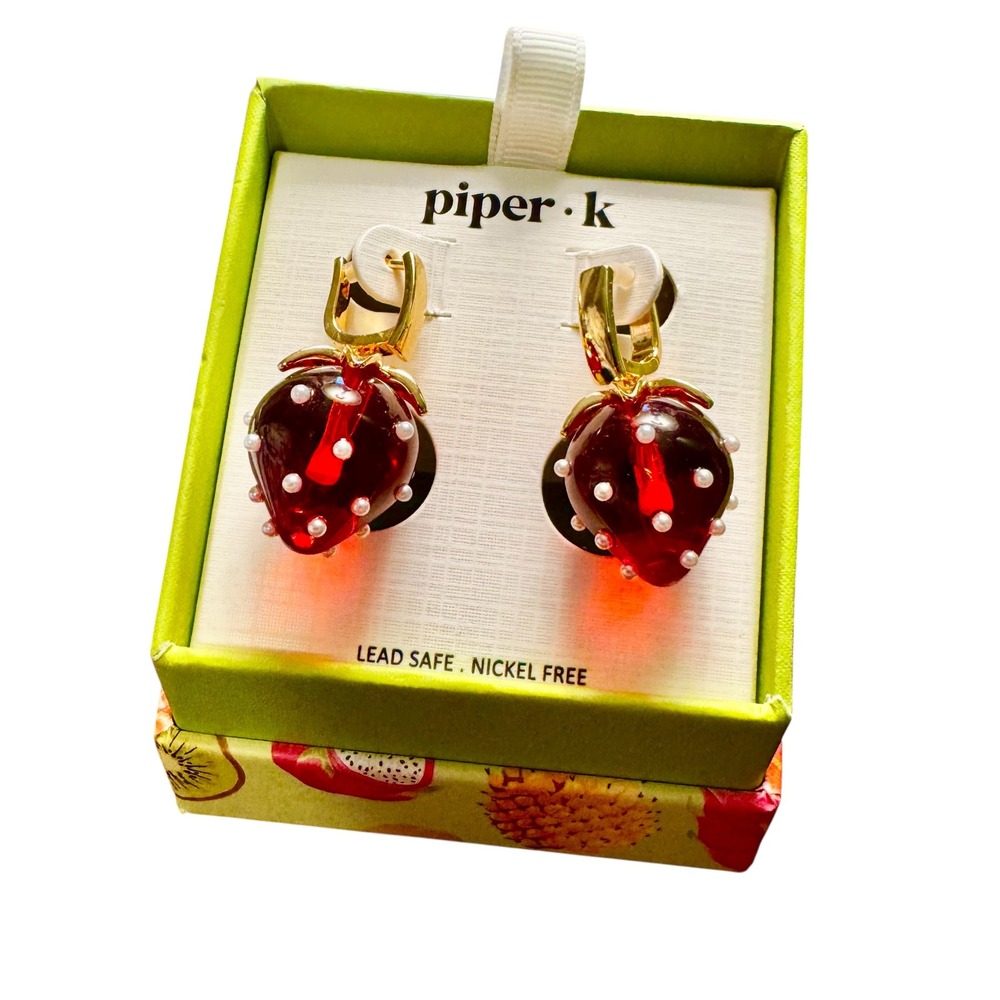 Piper K Strawberry Earrings new in box Gold tone hoop post - Picture 6 of 6